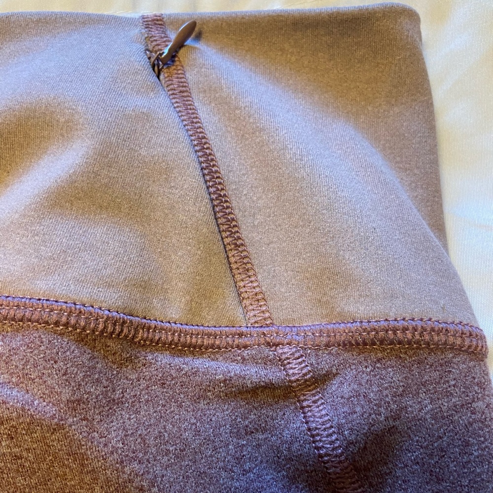 Fabletics Cropped Workout Leggings - image 6